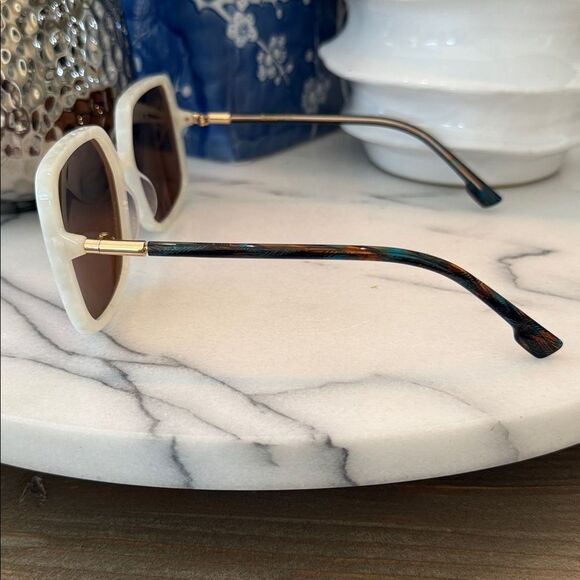Transparent Free People Sunglasses main image 4